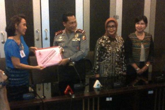 Tiga Srikandi Pansel KPK Datangi Buwas di Markas - JPNN.COM