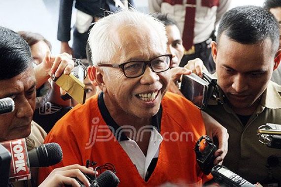 Kubu OC Kaligis Tuding KPK Ingin Gugurkan Praperadilan - JPNN.COM