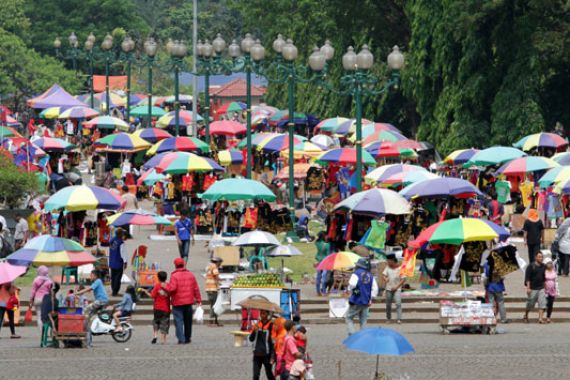 Pemprov DKI Beri SP pada Pedagang Lenggang Jakarta - JPNN.COM