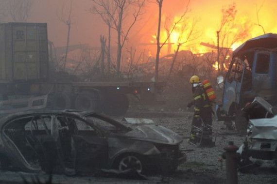 Ledakan Tianjin: Dinas Pemadam Kebakaran Setempat Dituduh Lalai - JPNN.COM