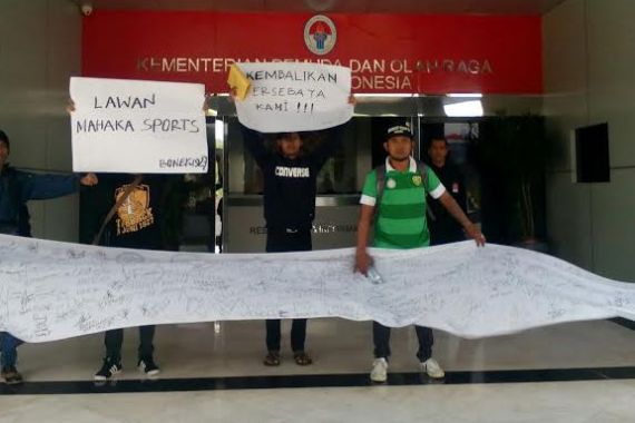 Bonek 1927 Tolak Piala Presiden Ikut Sertakan Persebaya Gadungan - JPNN.COM