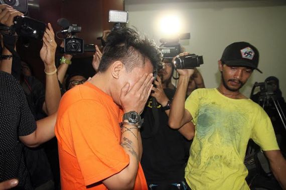 Robbie Muncikari Artis Papan Atas Disidang Hari Ini, Tertutup - JPNN.COM