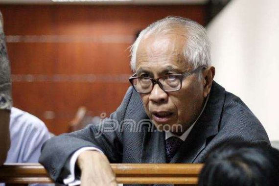 Rekening Diblokir KPK, OC Kaligis Curhat di Hadapan Majelis Hakim - JPNN.COM