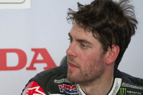 Tampil Amburadul, Crutchlow Malah Dapat Kontrak Baru - JPNN.COM