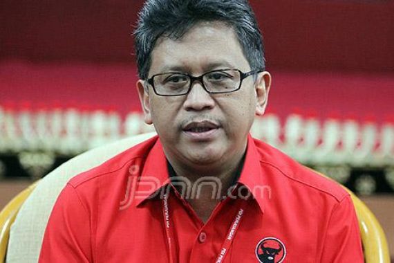 Sekjen PDIP: Gedung DPR Retak-Retak, Perlu Perbaikan - JPNN.COM