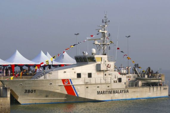 20 Penumpang Selamat dari Tragedi Kapal Terbalik di Malaysia - JPNN.COM
