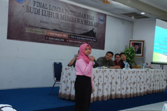 Pusat Studi Kebudiluhuran UBL Gelar Final Lomba Penulisan Esai - JPNN.COM