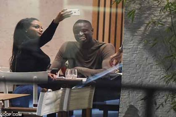 So Sweet.. Pemain Ini Makin Intim Dengan Mantan Pacar Balotelli - JPNN.COM