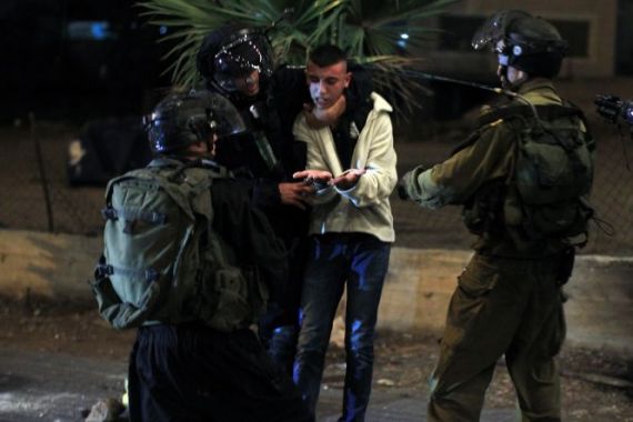 Peringati Hari Kemarahan, Warga Palestina 'Bertempur' Lawan Israel - JPNN.COM