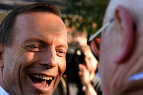 Kalah di Pemilu Australia, Abbott Pesta Liar, Telanjang Dada - JPNN.COM