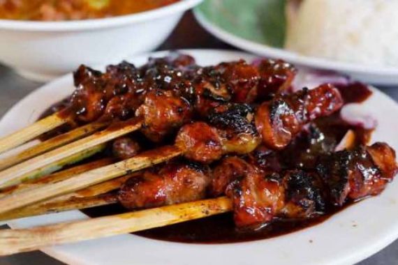 Ibu dan Bapak, Begini Lho Cara Mengolah Daging Kambing Agar Tak Berbau! - JPNN.COM