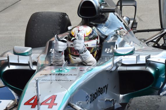 Ngeeeeeng....Hamilton Juara di GP Jepang, Rosberg Kedua - JPNN.COM