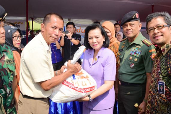 Jelang HUT ke-70, TNI Gencar Membantu Rakyat - JPNN.COM