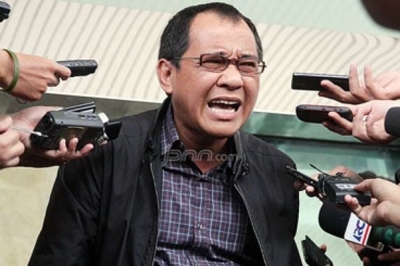 Disebut Uang Pasir Mengalir ke Anggota Dewan, Ketua DPRD Lumajang Naik Pitam - JPNN.COM