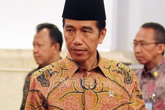 AWAS: Jokowi Terperangkap 'Jebakan Batman' - JPNN.COM