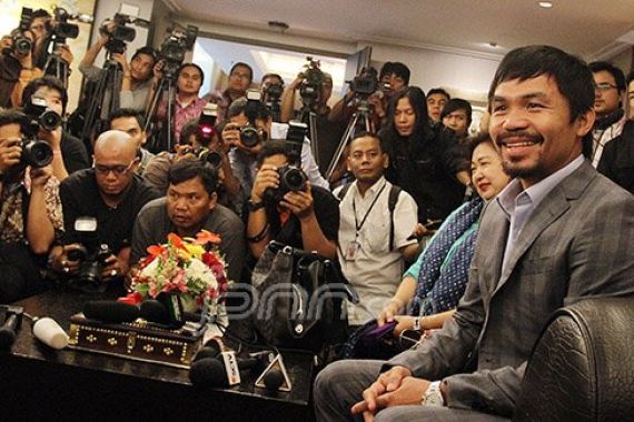 Misteri Bisikan Tuhan dan Sarung Tinju Manny Pacquiao - JPNN.COM