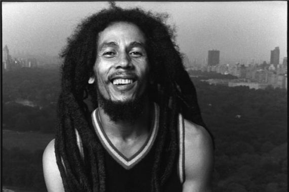 Setiap Halaman Penuh Kejutan, Penulis Novel Pembunuhan Bob Marley Raih Penghargaan - JPNN.COM