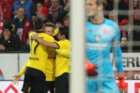 Tundukkan Mainz, Dortmund Pangkas Jarak dengan Bayern - JPNN.COM