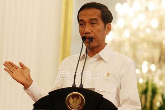 Jokowi Setuju Kebiri Pelaku Kejahatan Seksual Anak - JPNN.COM