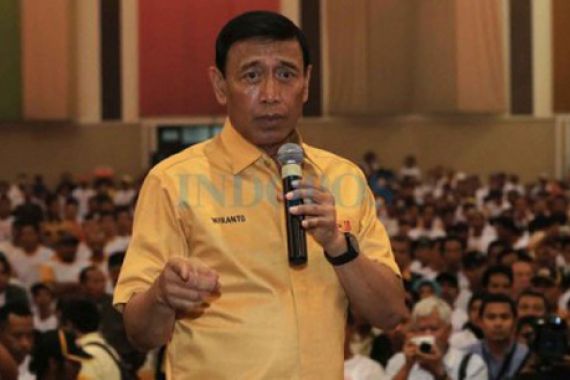 Kader Hanura Tersangka Kasus Suap, Ini Reaksi Wiranto - JPNN.COM