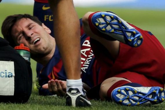 Messi Bilang Cederanya Sesuatu yang Janggal, Lah Kok Bisa? - JPNN.COM