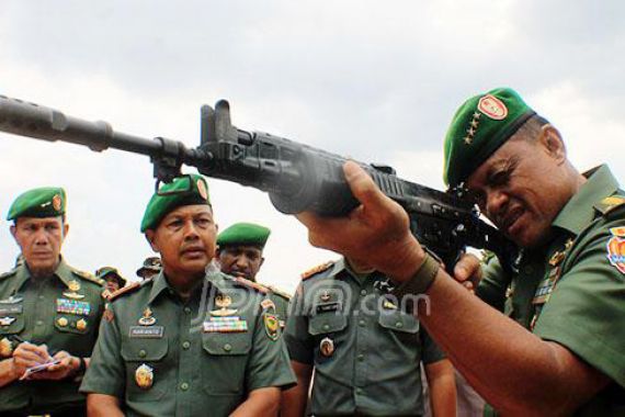 Panglima TNI Geregetan Gara-gara Serda YH - JPNN.COM