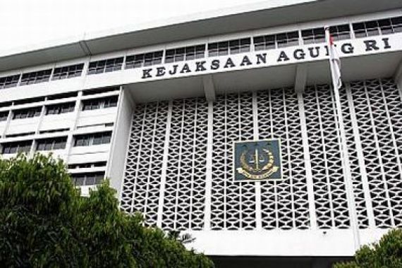 Serbu Kantor Jaksa Agung, Mahasiswa Desak Berkas BW Dibawa Ke Pengadilan - JPNN.COM