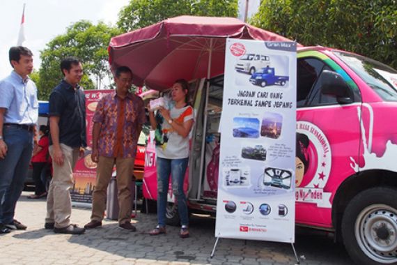 Daihatsu Pamer Gran Max Mobil Toko di Festival Kuliner Nusantara - JPNN.COM