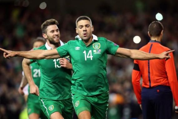 Dua Gol Walters Antarkan Irlandia Ke Euro 2016 - JPNN.COM