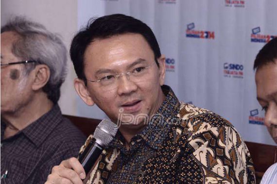 Setahun Jadi Gubernur, Ahok Ngaku Banyak Kekurangan - JPNN.COM