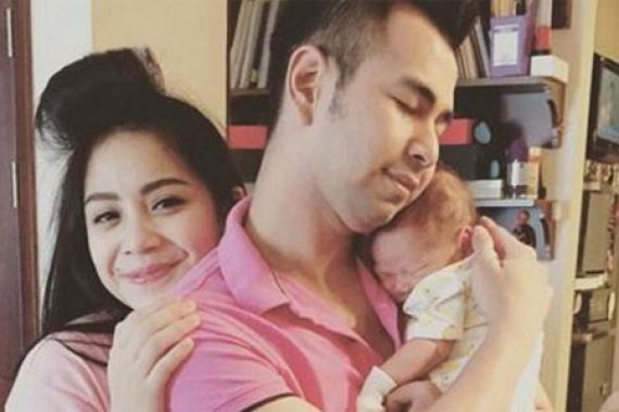 Kerap Bawa Rafathar Syuting, Raffi-Gigi Eksploitasi Anaknya? - JPNN.COM