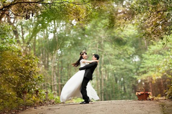 Wow! Setahun Terjadi 90 Pernikahan Dini, Kebanyakan karena "Kecelakaan" - JPNN.COM