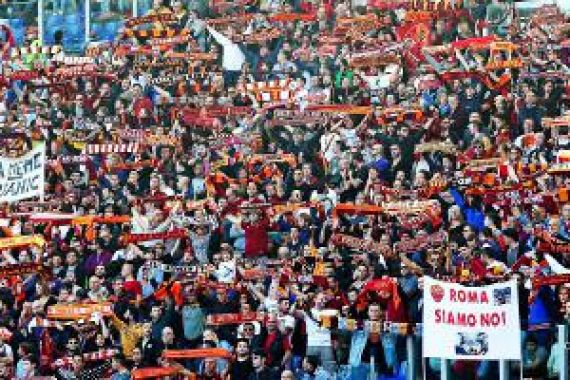 Bos Roma Apresiasi Fans yang Datang ke Camp Nou - JPNN.COM