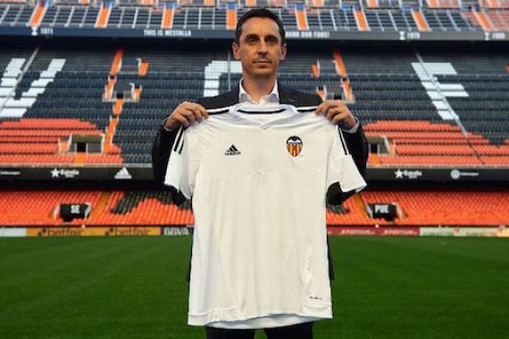 Jadi Pelatih Baru Valencia, Neville Berburu Siapa Di Bursa Transfer? - JPNN.COM