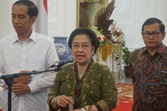Megawati: Saya Juga Presiden, Bukan Sombong Lho, Pak! - JPNN.COM