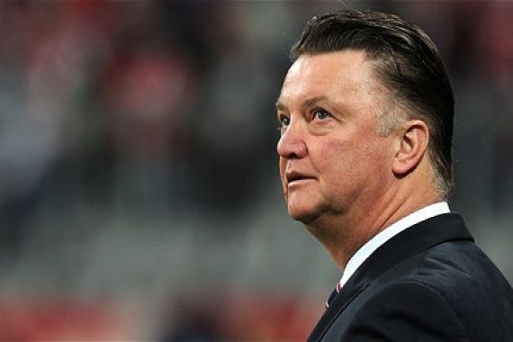 Van Gaal Harus Pilih Mundur Atau Gelar - JPNN.COM