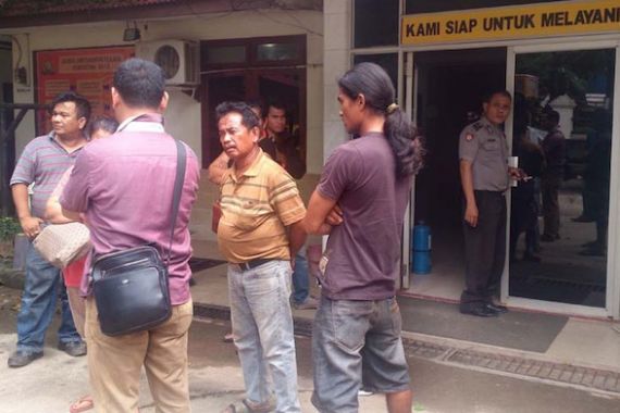 Tiga Pemuda Diamankan Lantaran Nyolong Buah dan Sayuran Berkarung-karung - JPNN.COM