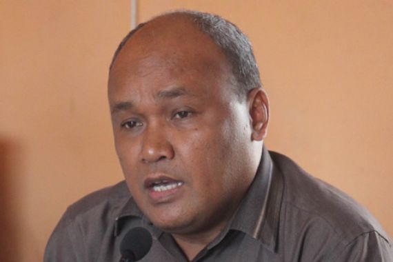 5 Komisioner KPU Halmahera Selatan Dinonaktifkan, Ada Apa? - JPNN.COM
