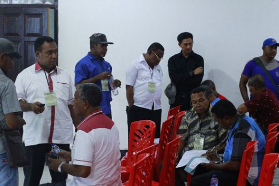 4 Incumbent Tumbang di Papua, Sampai Ada yang Mau ke MK - JPNN.COM