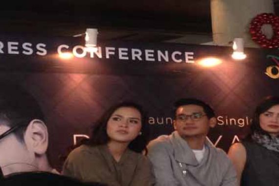 Hmm.. Afgan Ternyata Bisa Bikin Raisa Klepek-klepek - JPNN.COM