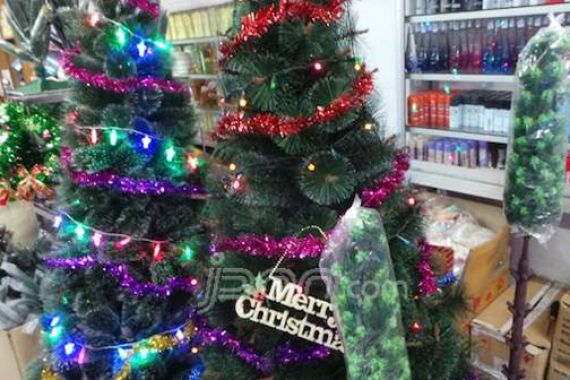 HEBAT: Barikade Gus Dur Bantu Polri Amankan Natal - JPNN.COM