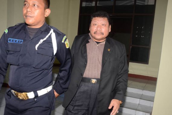 Setelah Jumpa Pers, 4 Jaksa Gadungan Akhirnya Ditangkap - JPNN.COM