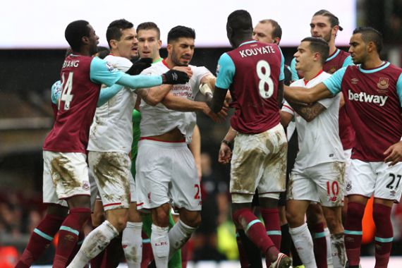 Dua Gol Sundulan West Ham Bikin Liverpool Gagal Bayar Utang - JPNN.COM