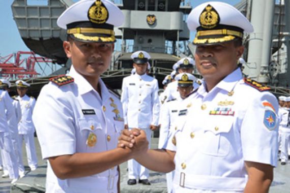 Komandan Kapal Perang Jajaran TNI AL Diganti - JPNN.COM