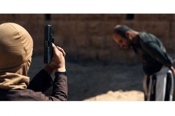 Gara-Gara Bilang AS Kalahkan ISIS, Anak Eksekusi Mati Ibunya Di Muka Umum - JPNN.COM