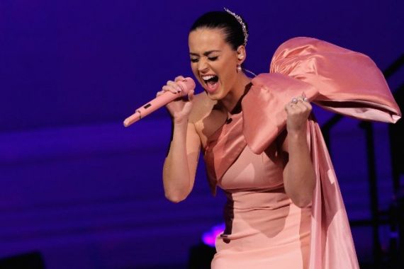 Katy Perry dan Orlando Bloom Mesra, Pacaran? - JPNN.COM