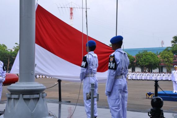 Khidmat, Heroisme Sejarah Pertempuran Laut - JPNN.COM