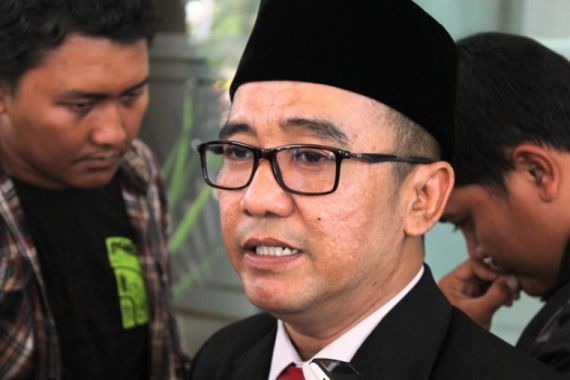 Hmmm... Ketua DPRD Banten Ogah Berkomentar soal Suap Bank Banten - JPNN.COM