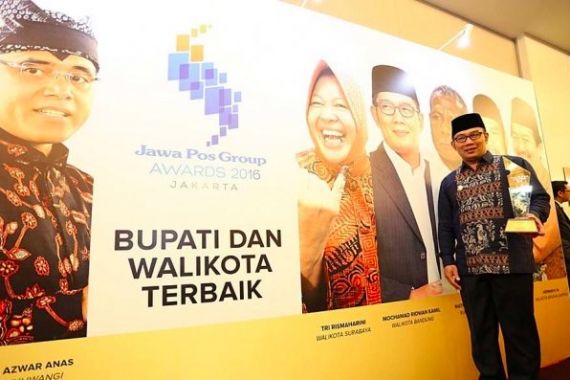 Nih Bukti Orang Jakarta Lebih Suka Risma dan Ridwan Kamil Ketimbang Ahok! - JPNN.COM