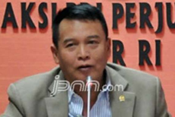 Akhirnya Politikus PDIP Ditunjuk Jadi Pimpinan Komisi I - JPNN.COM